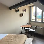 Ca' D'adda ホームステイ *